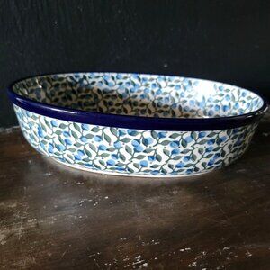 Boleslawiec Polish Pottery Oval Baker 8.25" "Blueberry Vine" Cottagecore